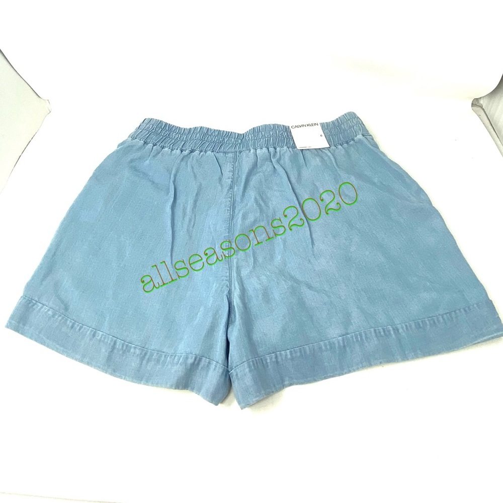 Calvin Klein CHAMBRAY DRAWSTRING UTILITY 4" SHORTS - Picture 6 of 10